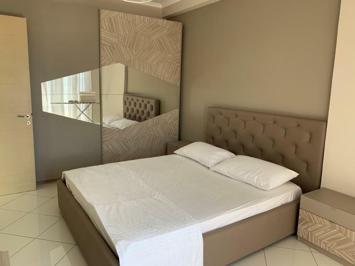 Pearl Seaview Apartment Vlorë Exterior foto